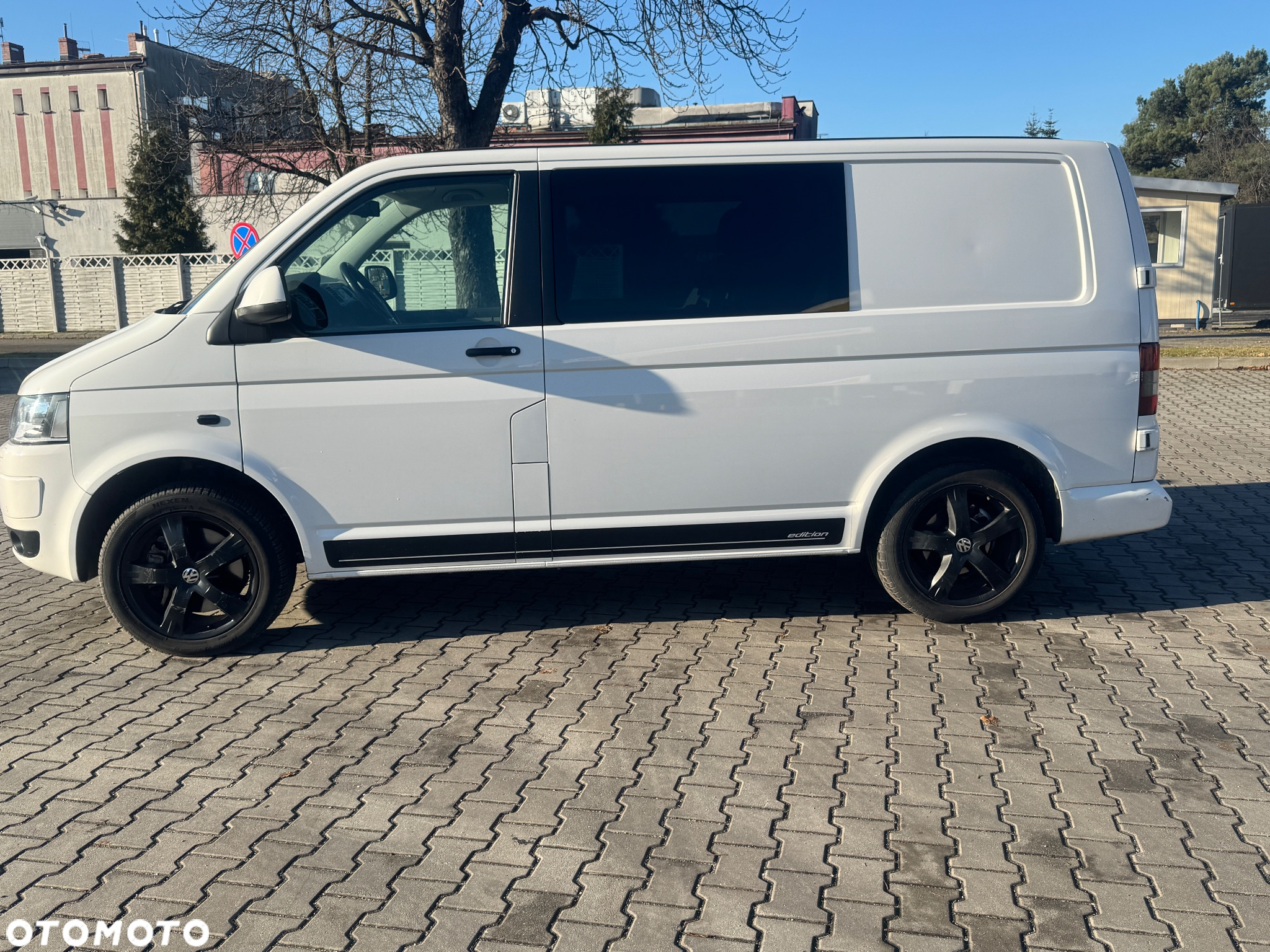 Volkswagen Transporter Caravelle DSG Edition - 2