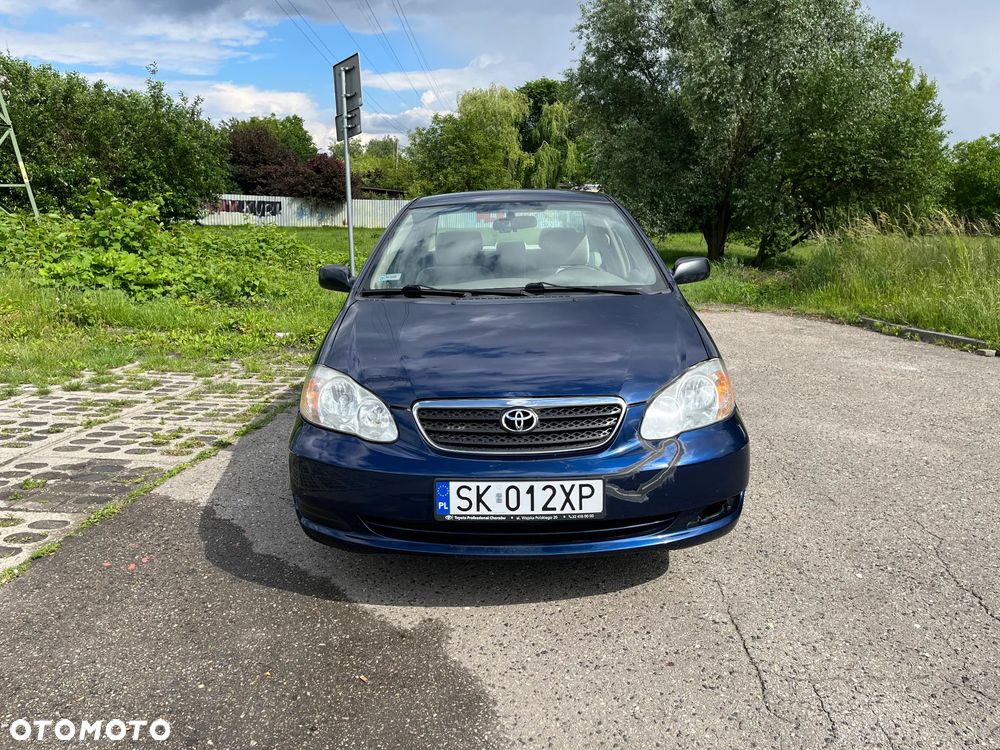 Toyota Corolla - 2