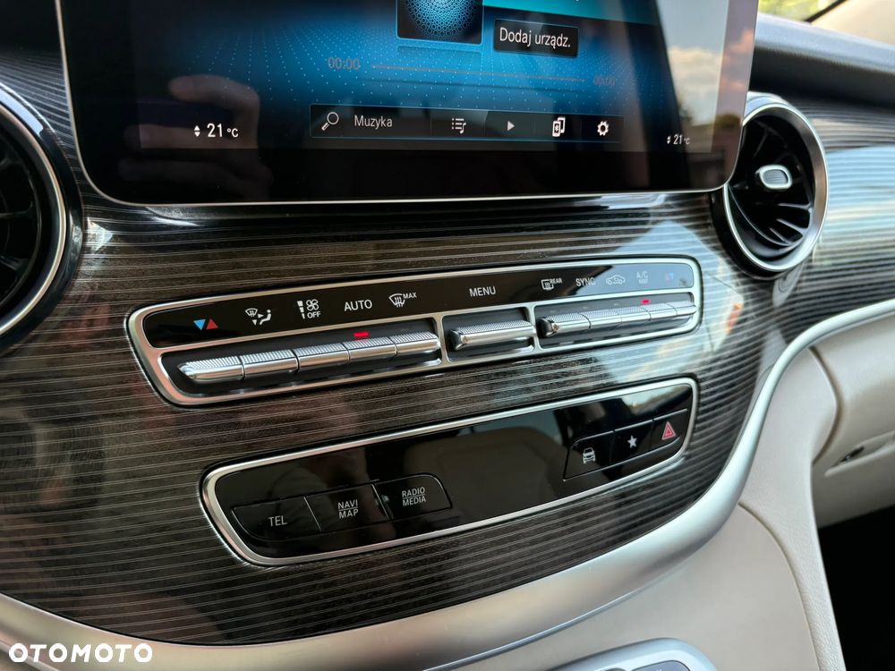Mercedes-Benz Klasa V 300 d 4-Matic Avantgarde 9G-Tronic (d³ugi) - 17