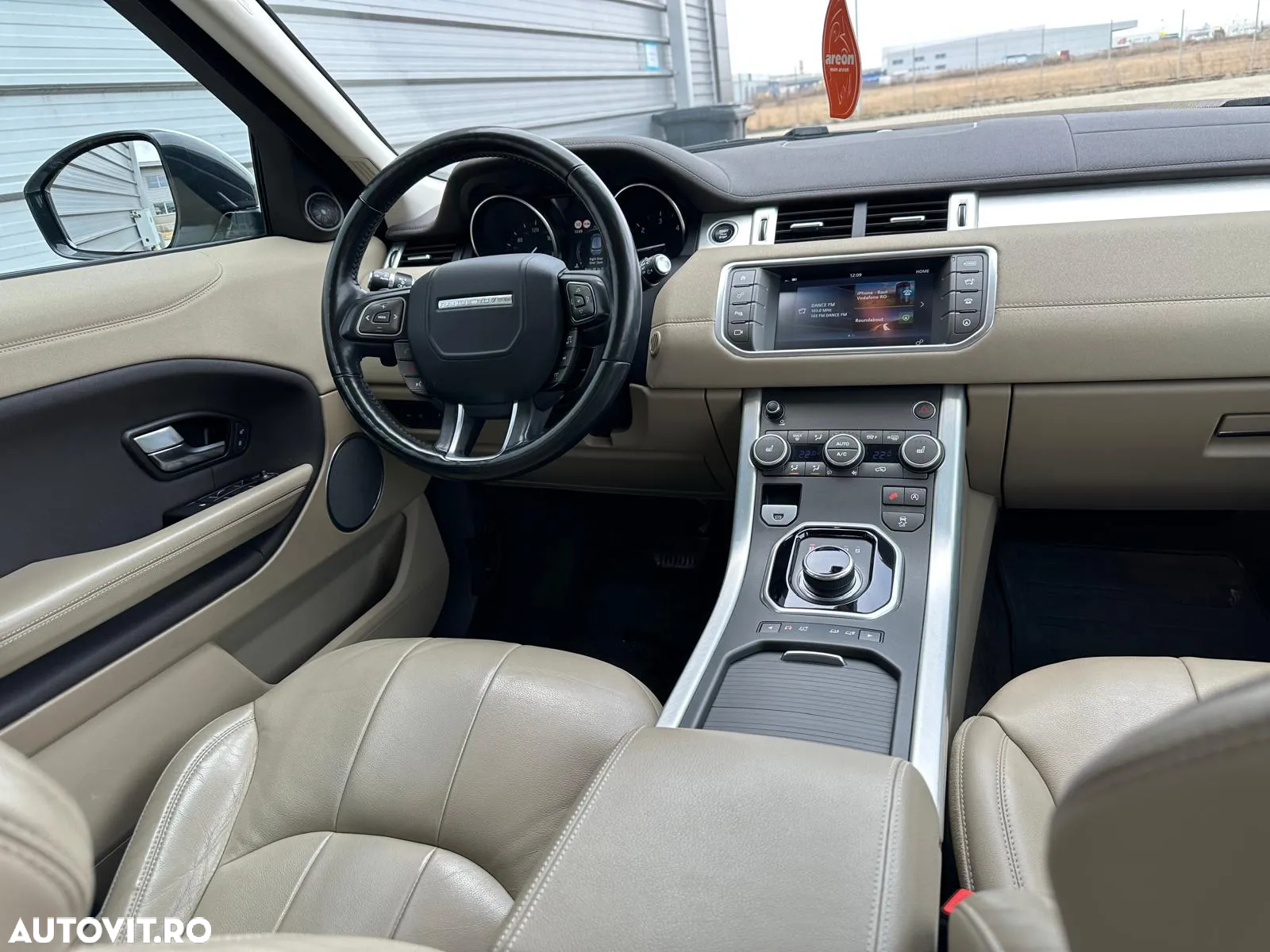 Land Rover Range Rover Evoque - 9
