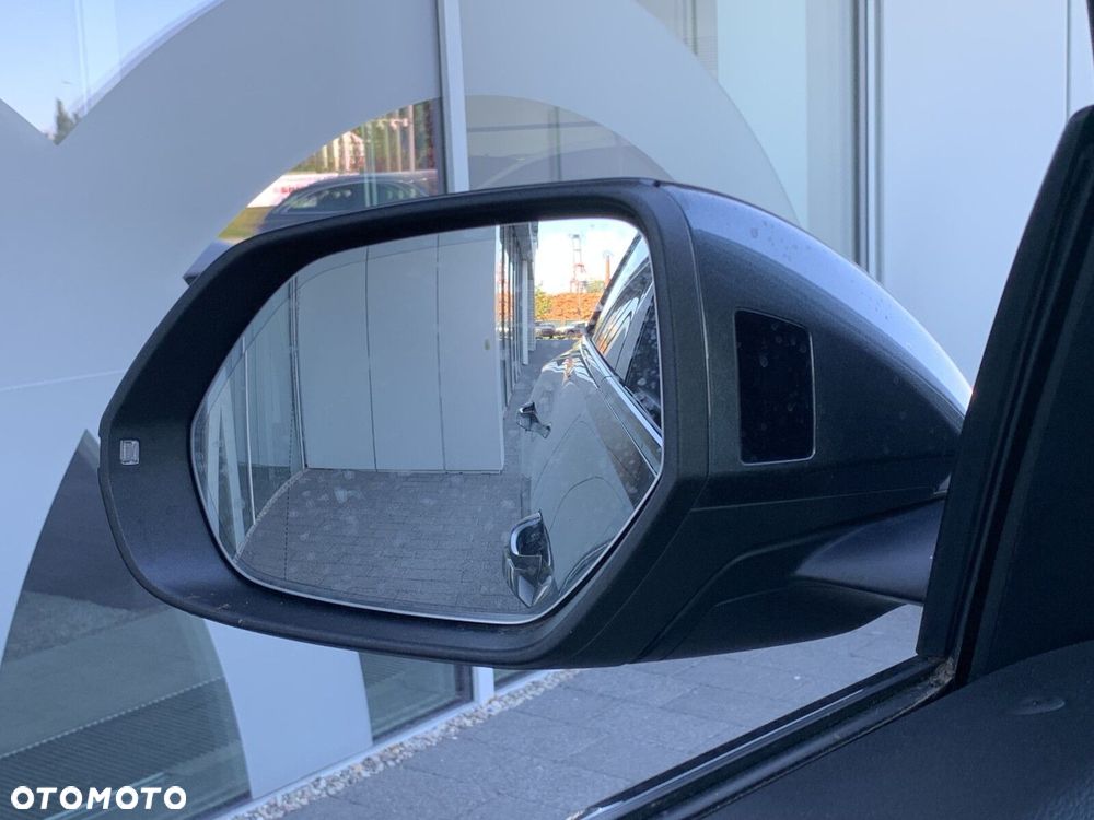 Audi Q8 - 38