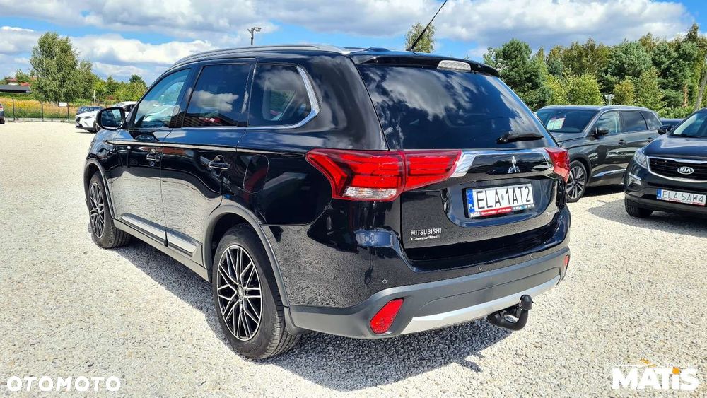Mitsubishi Outlander - 33