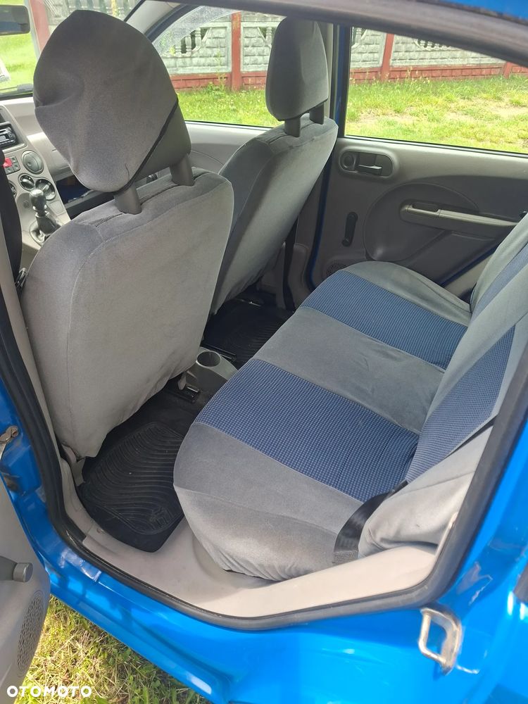 Fiat Panda 1.1 Active dla kobiet - 9