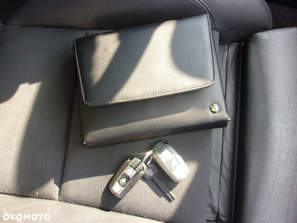 BMW Seria 3 - 24