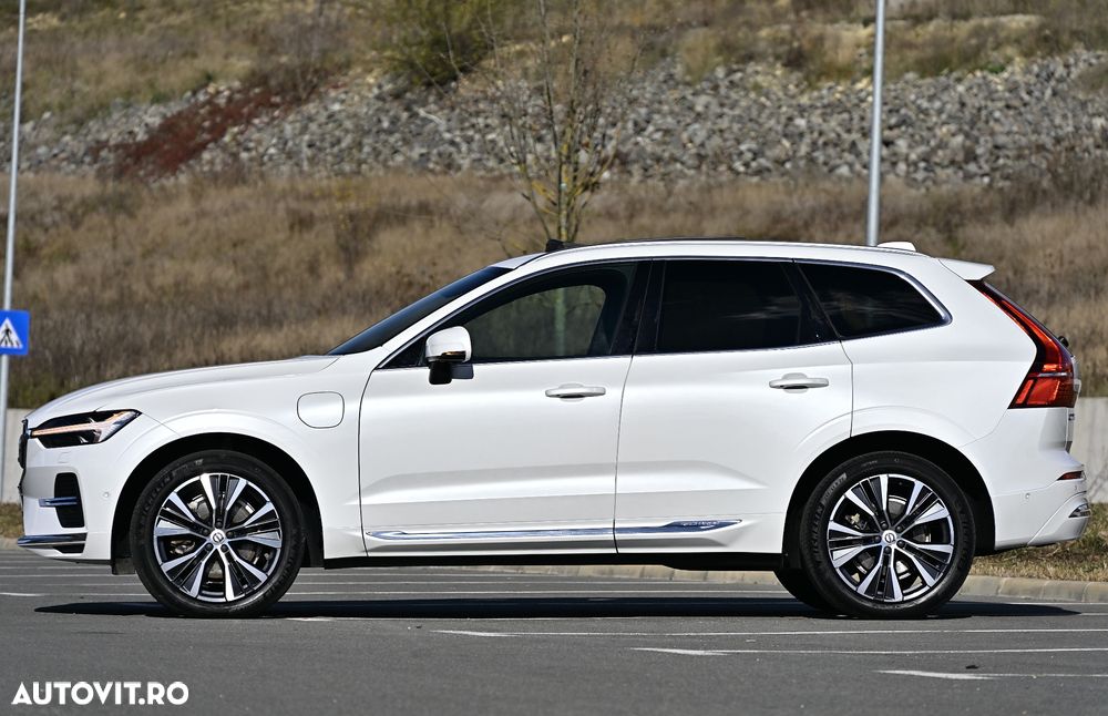 Volvo XC 60 T8 AWD Recharge Geartronic Inscription - 9