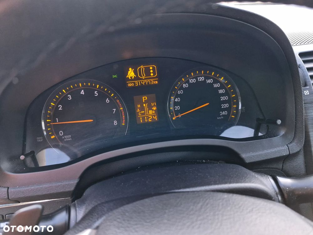 Toyota Avensis 2.0 Sol plus MS - 18