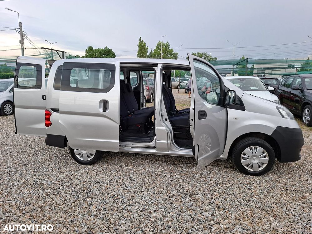 Nissan NV200 - 10