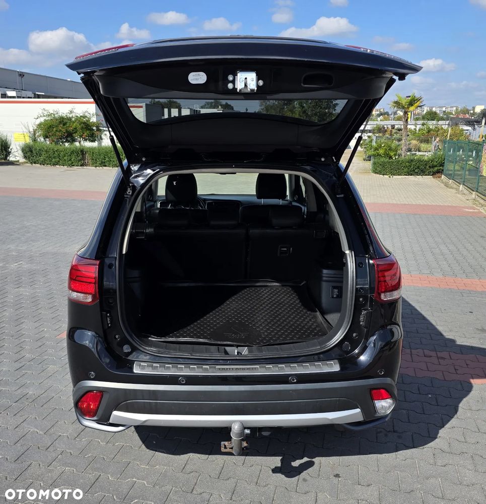 Mitsubishi Outlander 2.0 Instyle Navi CVT - 15
