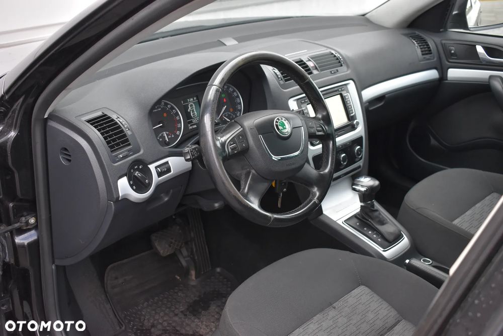Skoda Octavia - 7