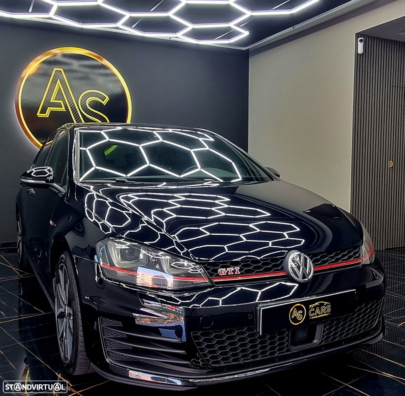 VW Golf 2.0 TSi GTi DSG Performance - 21