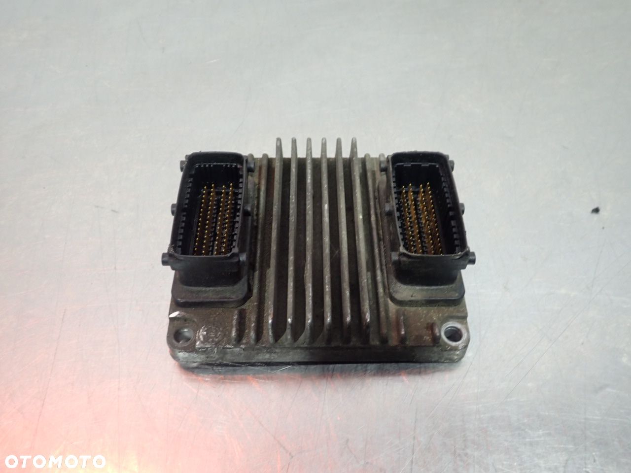 KOMPUTER SILNIKA OPEL CORSA C 8972333707   09391259 - 1