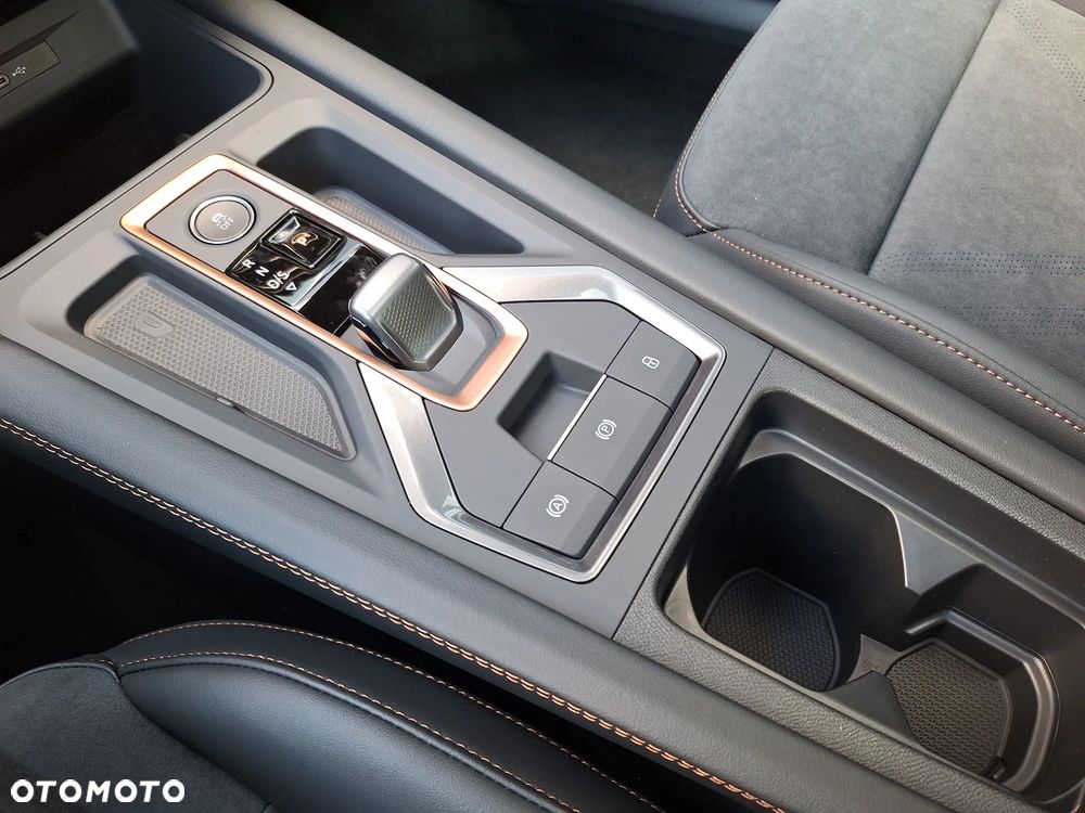 Cupra Leon 2.0 TSI DSG VZ Black Edition - 19