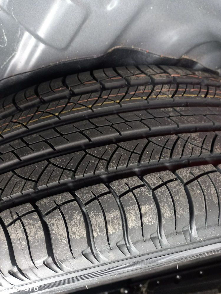 Hyundai ix35 1.6 2WD blue Trend - 22