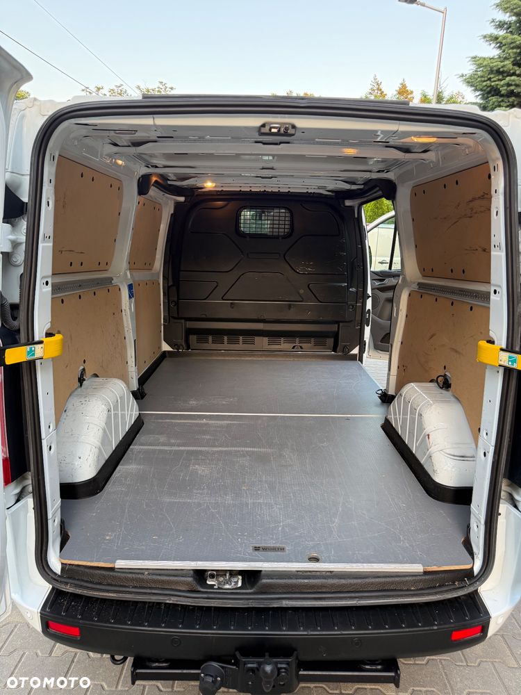 Ford Transit Custom - 22