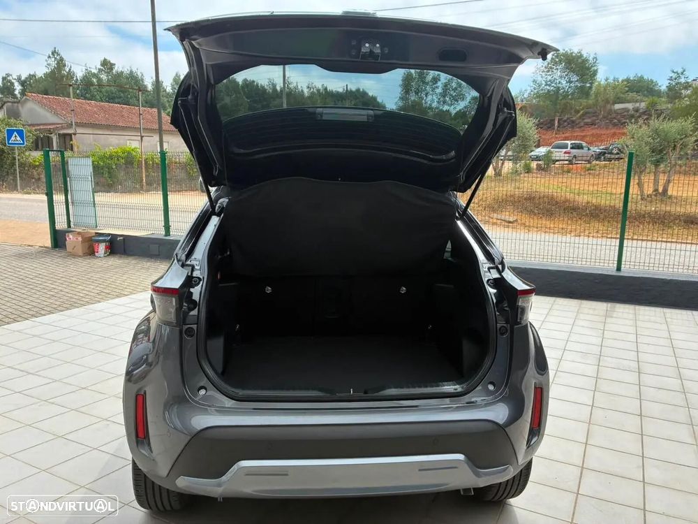 Toyota Yaris Cross - 38