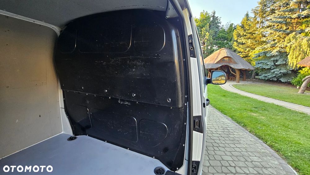Volkswagen Transporter T6 2,0TDI 150KM DSG L2 Długi Klima Webasto Tempomat Hak Parktronik - 27