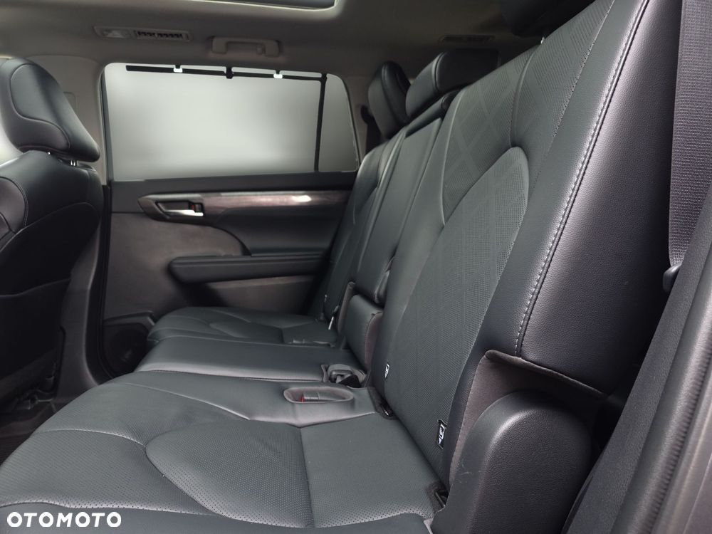 Toyota Highlander - 12