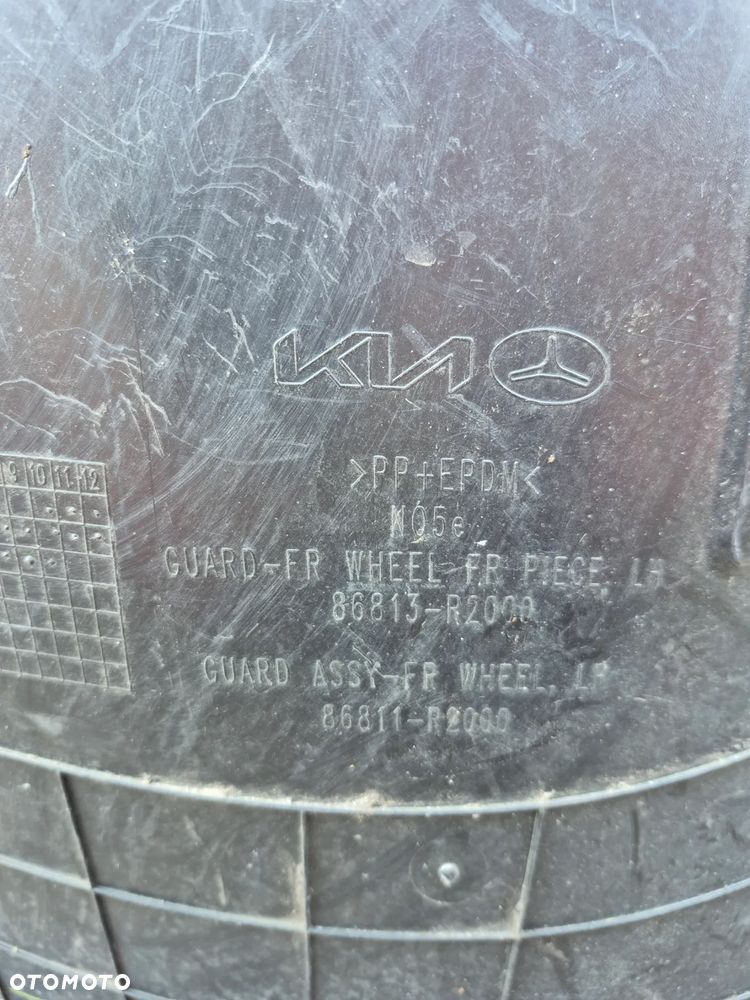 Kia Sportage V nadkole lewe prawe 86813-R2000 - 3