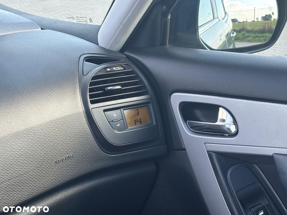 Citroën C4 Picasso 1.6 HDi Selection - 19