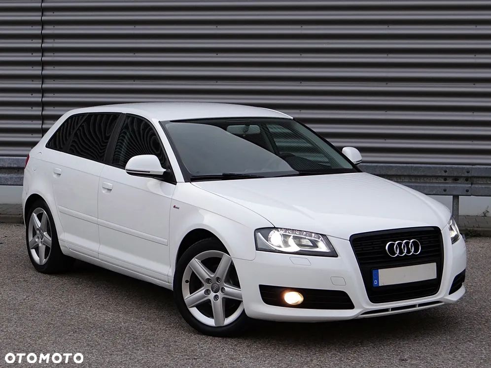 Audi A3 Sportback 1.6 Ambition - 1