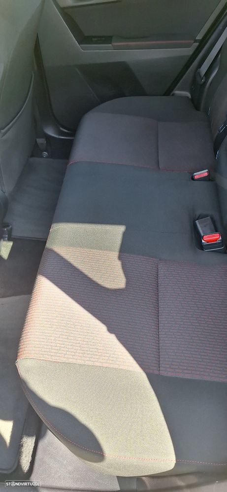 Toyota Auris Touring Sports 1.4 D-4D C.+P.Sport+TSS - 15
