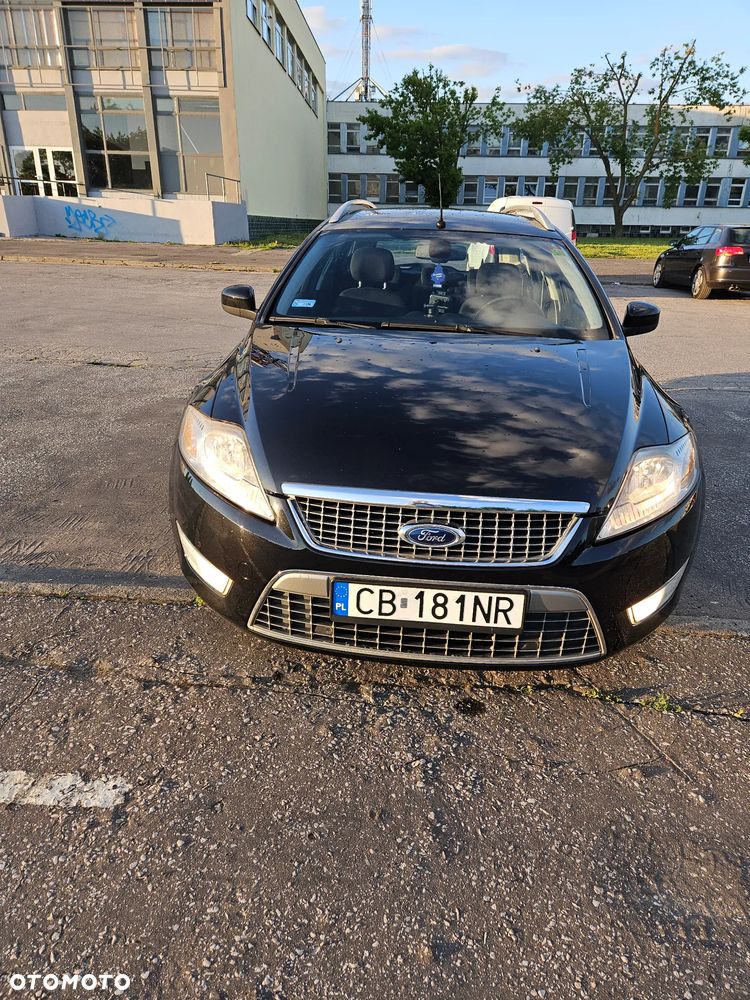 Ford Mondeo 2.0 Ambiente - 1