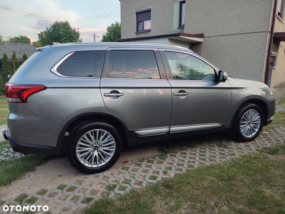 Mitsubishi Outlander 2.0 2WD CVT Active - 4