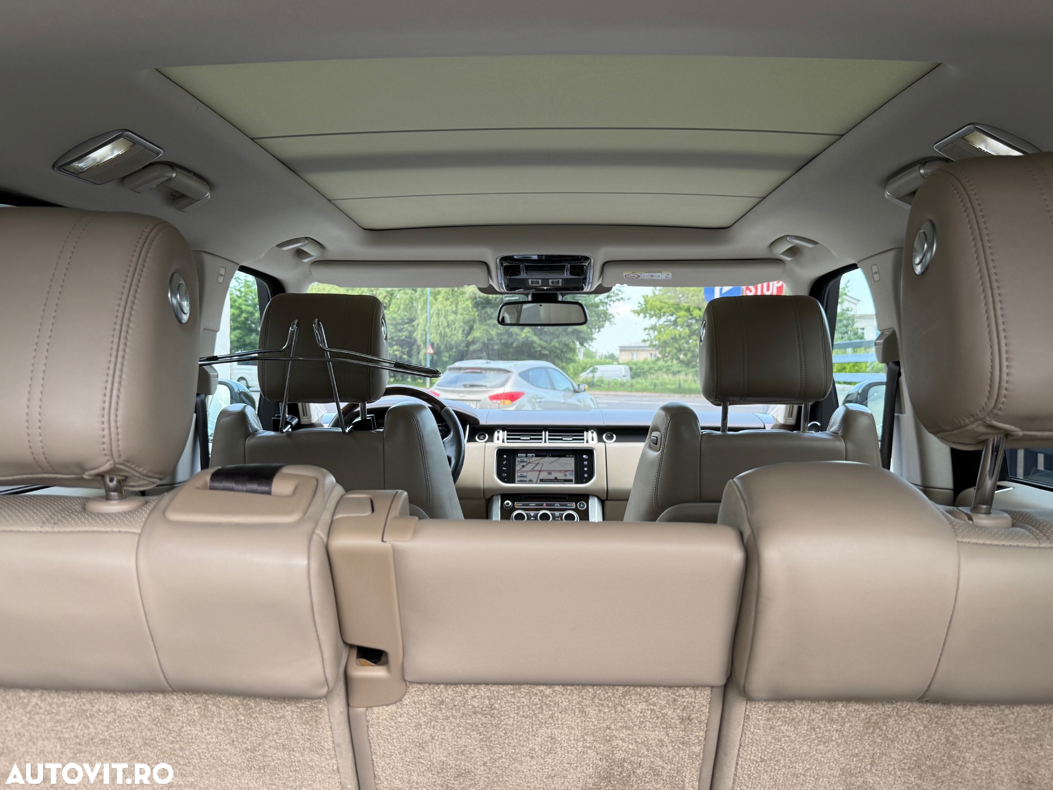 Land Rover Range Rover Vogue - 30