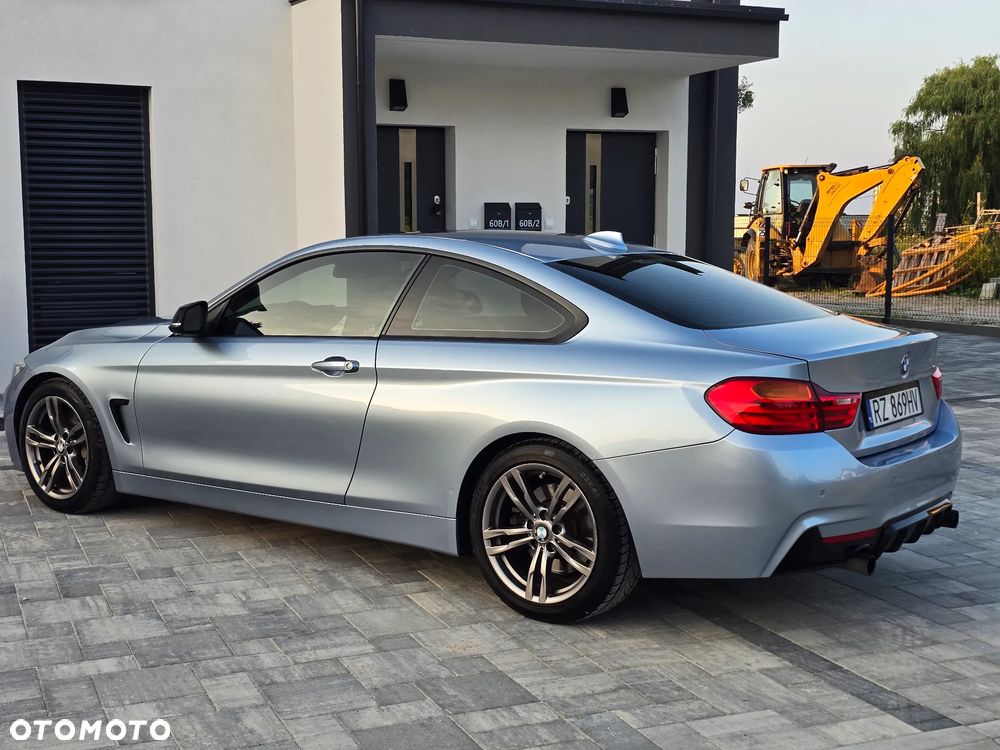 BMW Seria 4 435i M Sport - 28