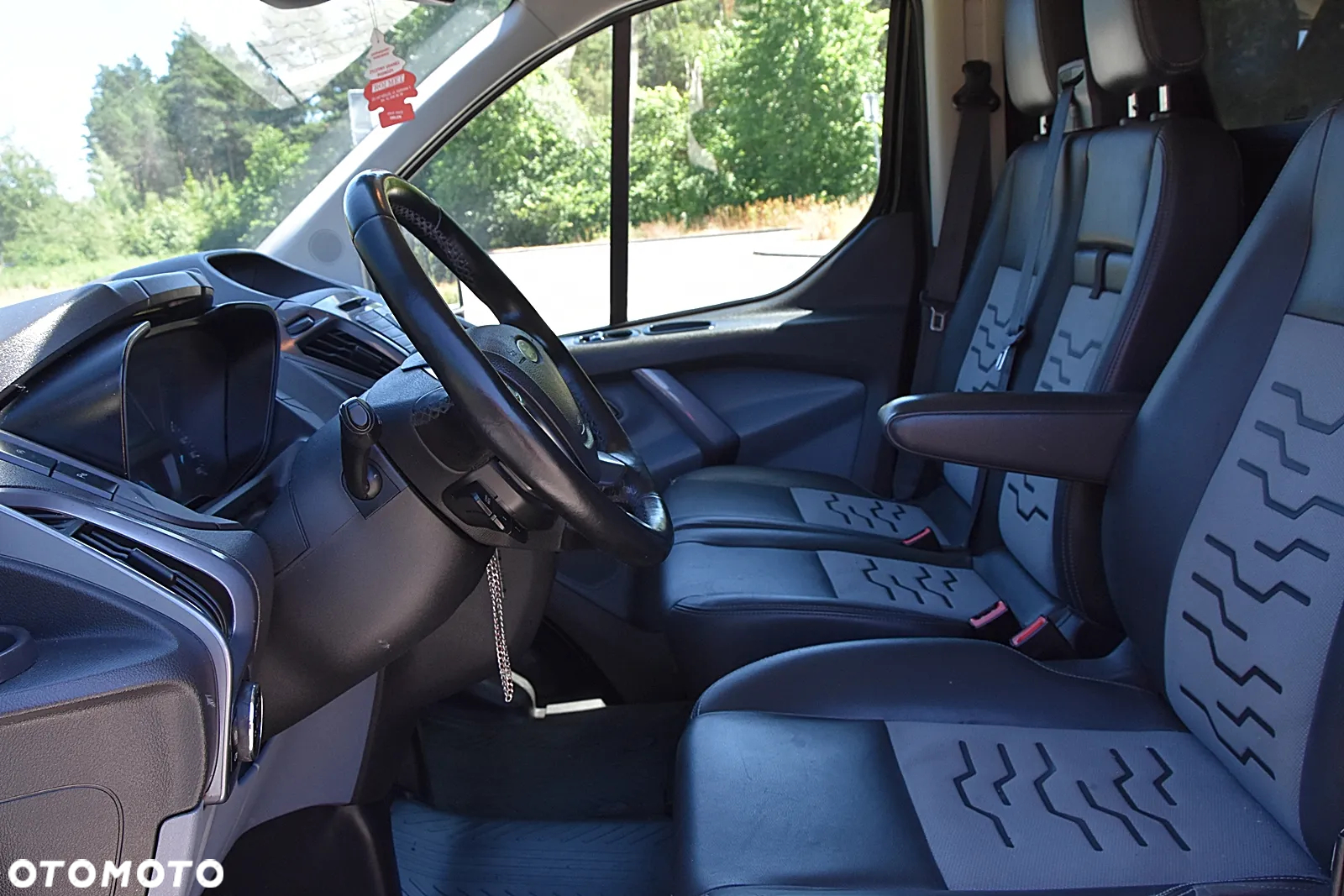 Ford TRANSIT CUSTOM 2.0 170KM - 12
