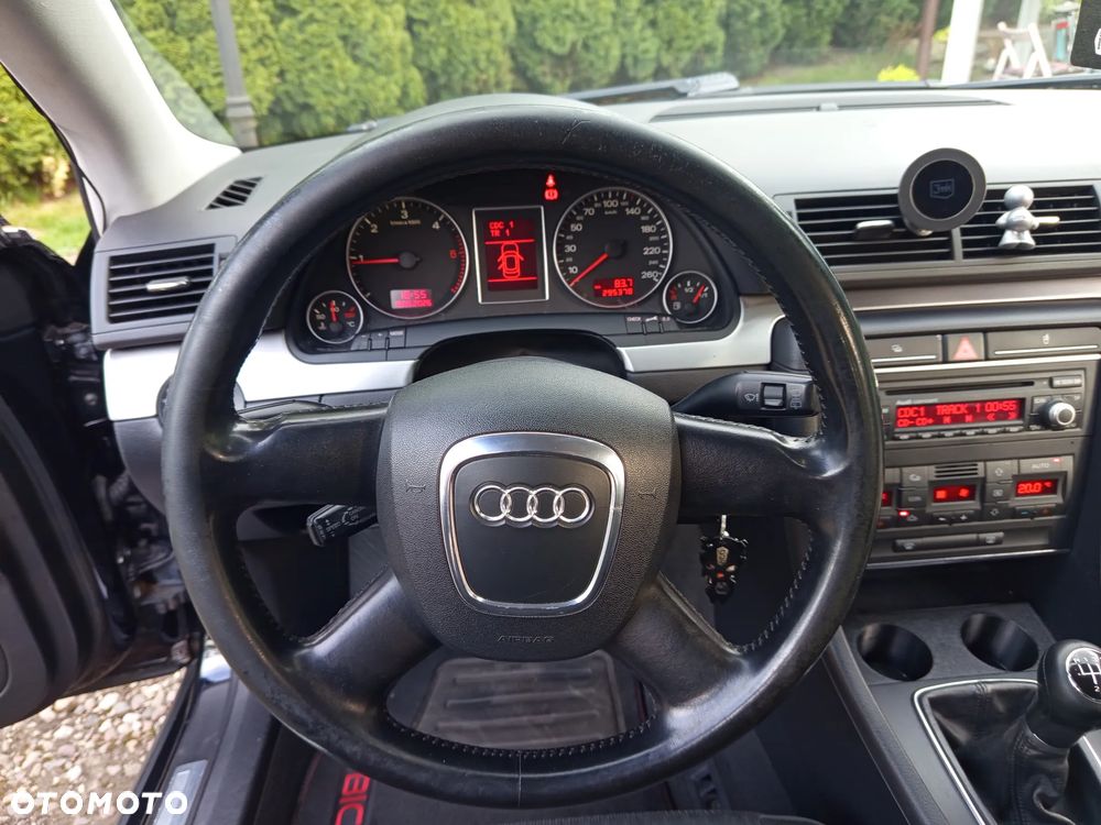 Audi A4 Avant 2.0 TDI DPF Quattro - 34