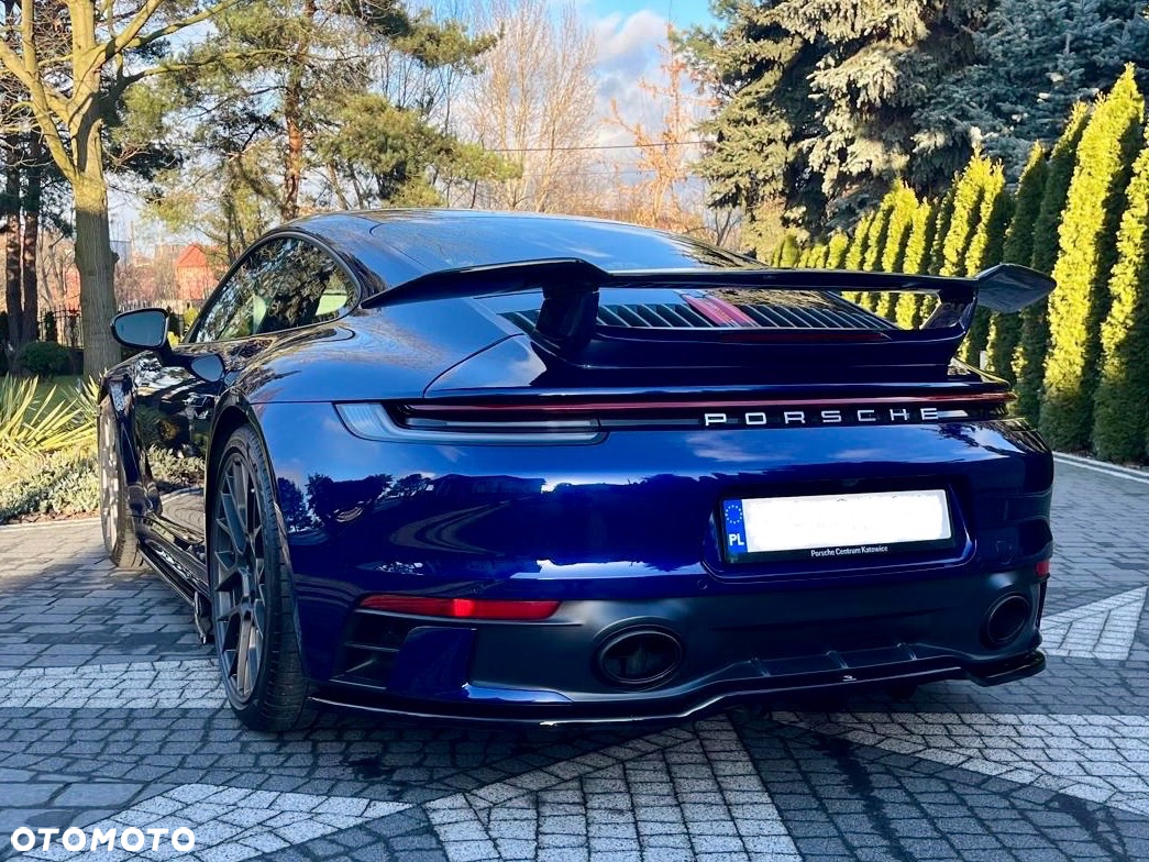 Porsche 911 Carrera - 7