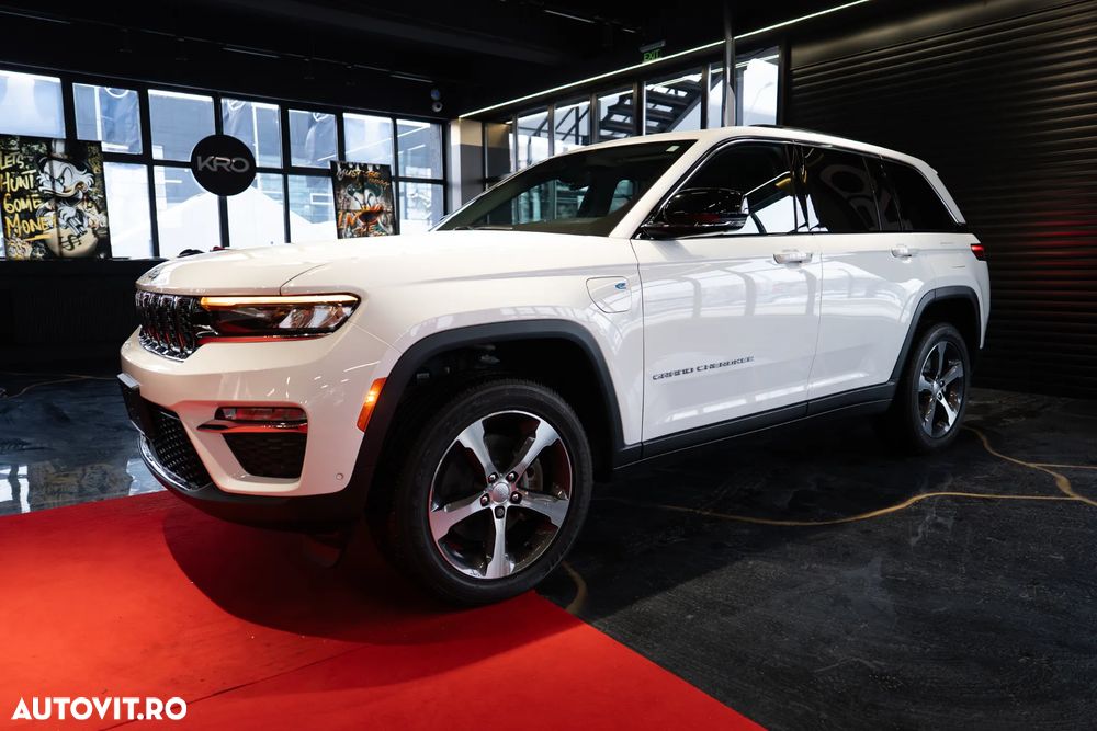 Jeep Grand Cherokee - 1