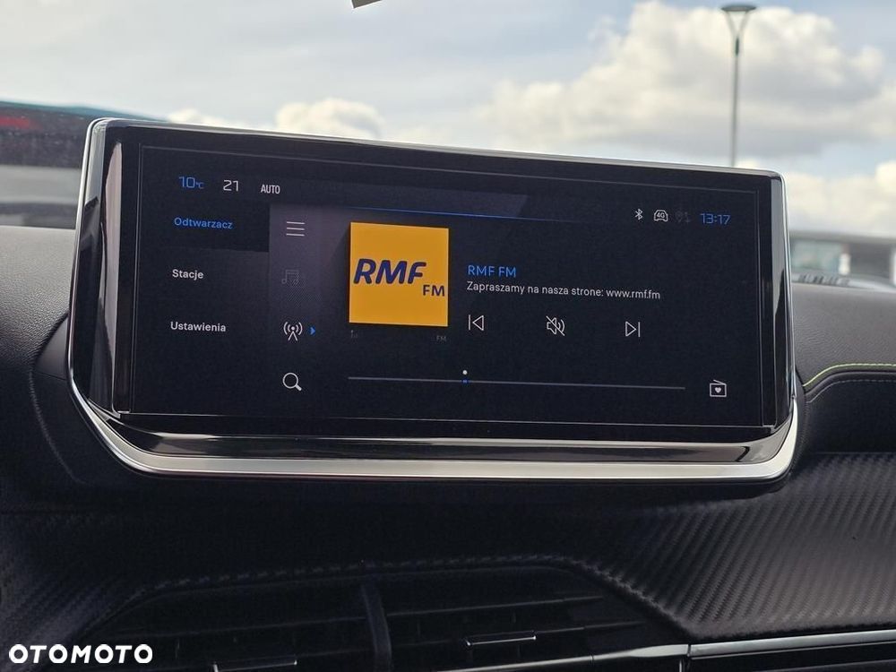 Peugeot 2008 PureTech mHEV GT E-DCS6 - 18