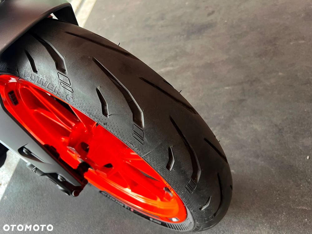 KTM Duke - 17