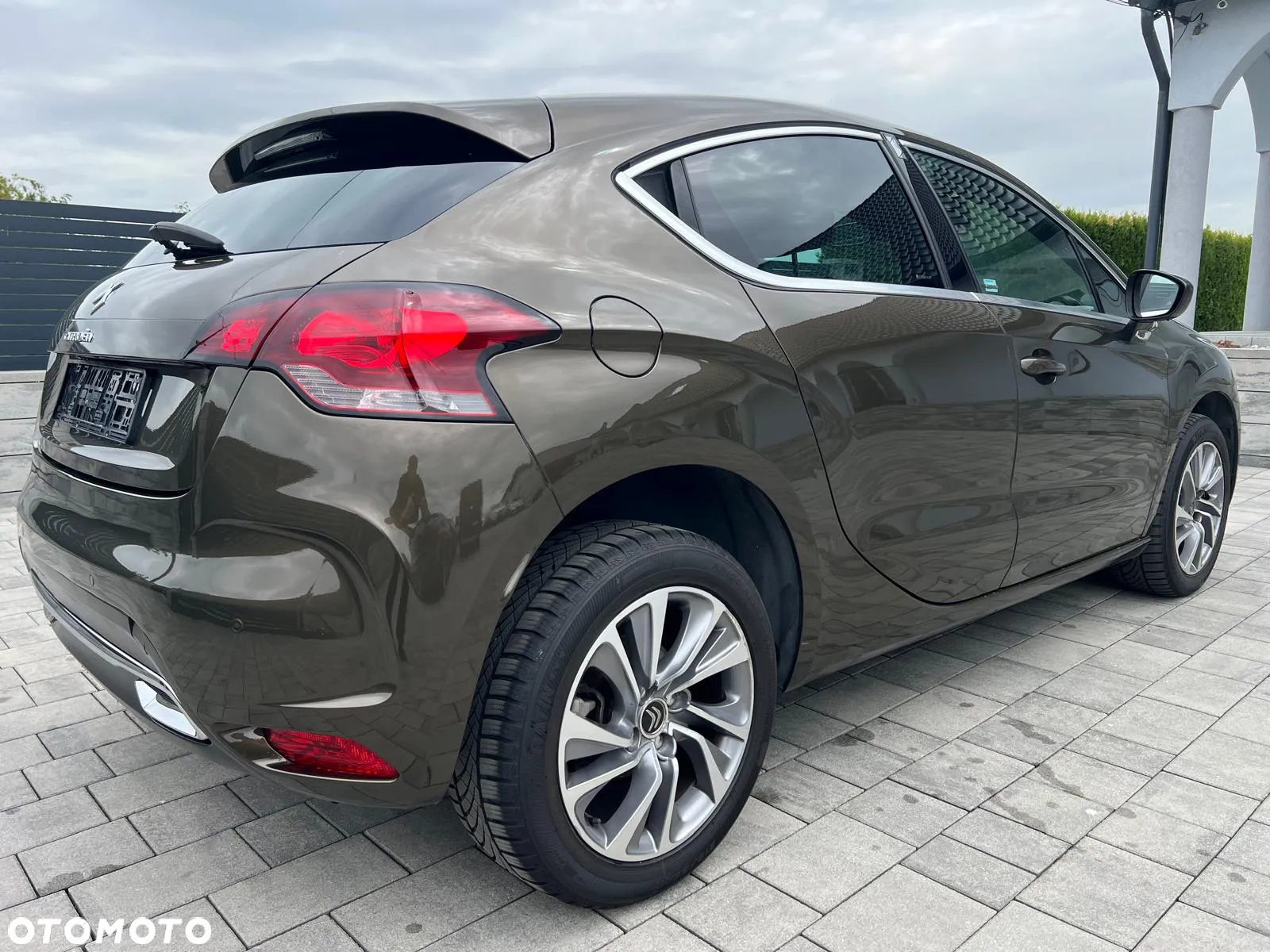 Citroën DS4 HDi 110 SoChic - 8