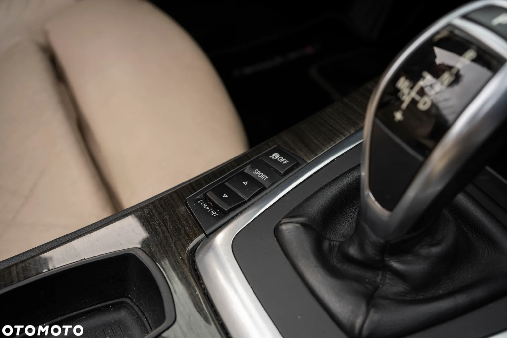 BMW Z4 sDrive28i - 18
