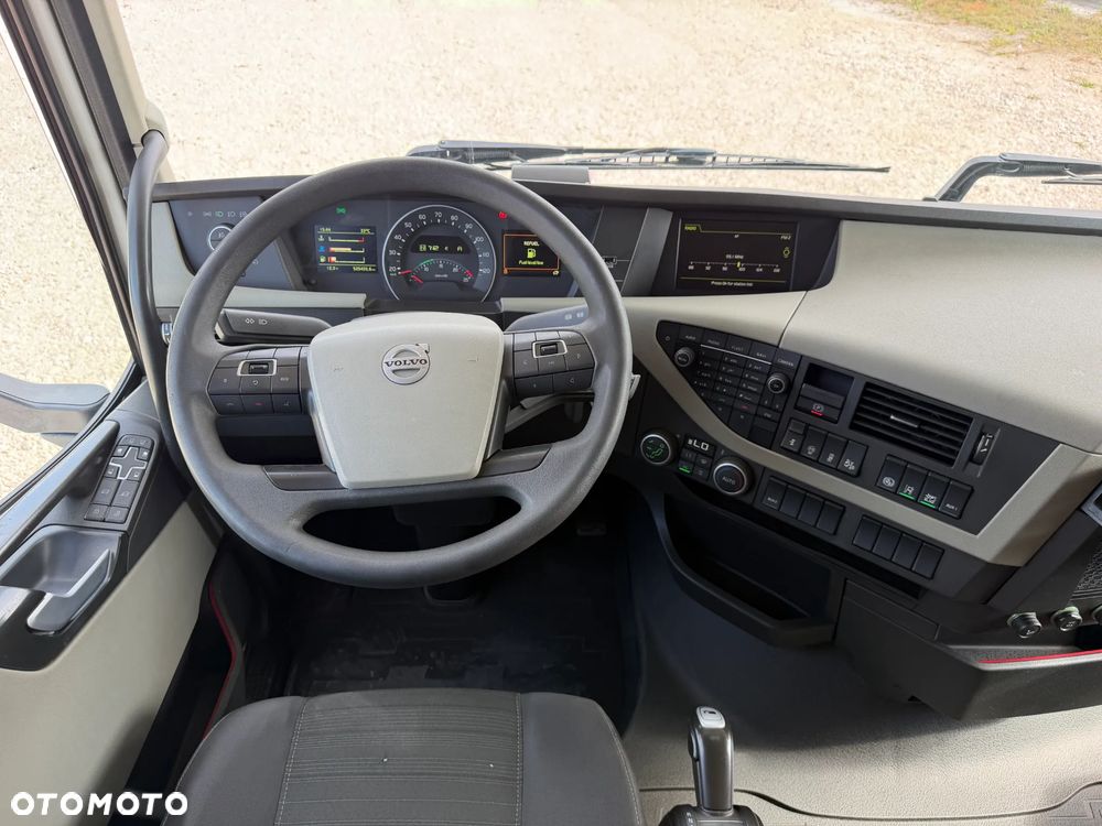 Volvo FH460 I-SAVE EURO6 D/ 2020 / RETARDER / STANDARD / HISTORIA - 18