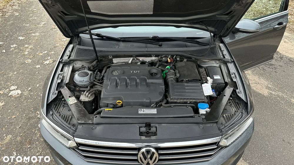 Volkswagen Passat 2.0 TDI BMT Highline DSG - 12