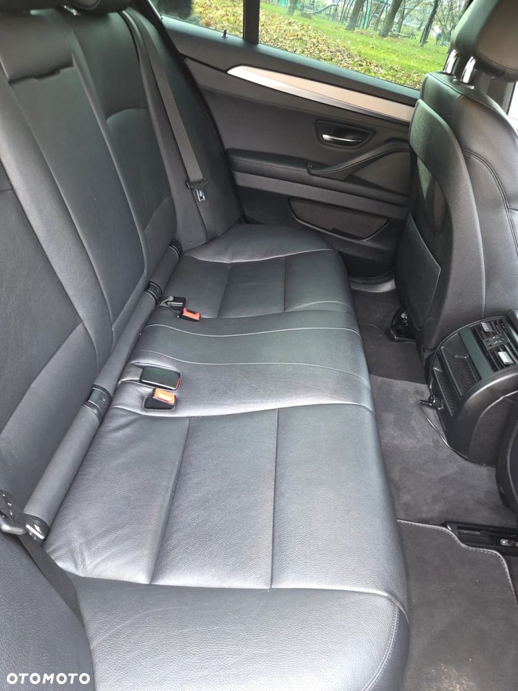 BMW Seria 5 520d - 17