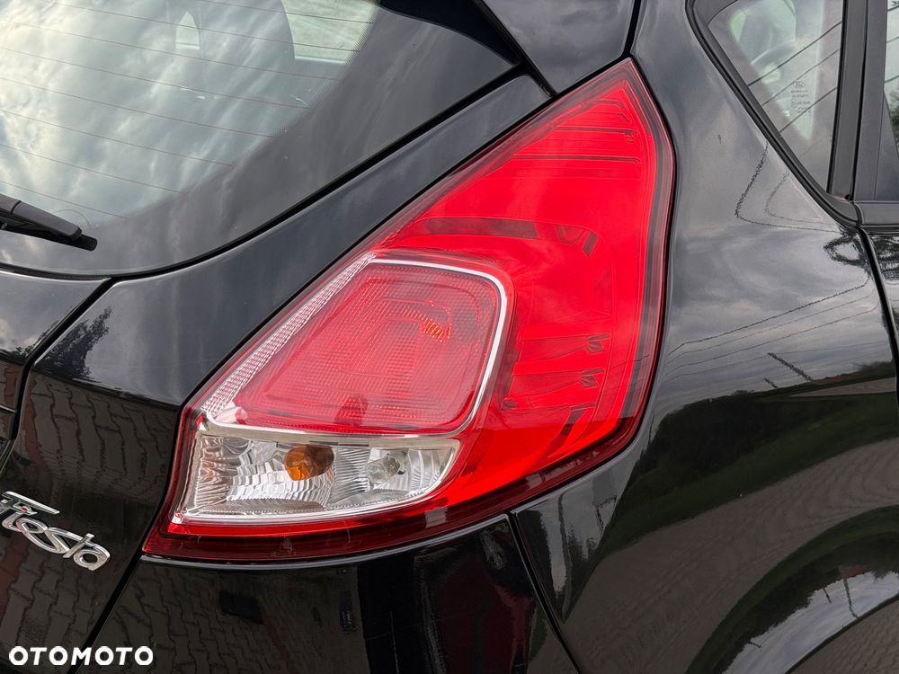 Ford Fiesta 1.25 Silver X (Ambiente) - 13