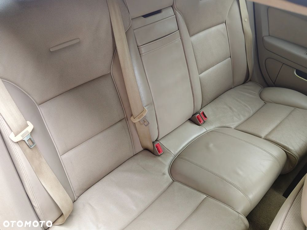 Audi A8 4.2 TDI DPF quattro - 7