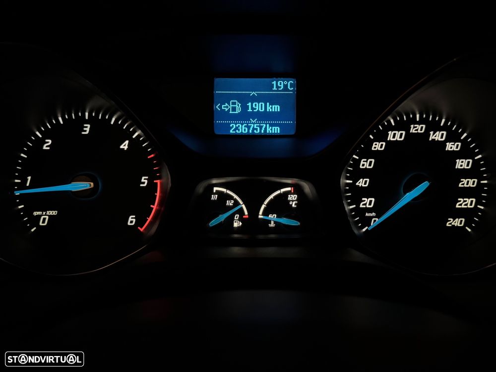 Ford Focus 1.6 TDCi Titanium - 8