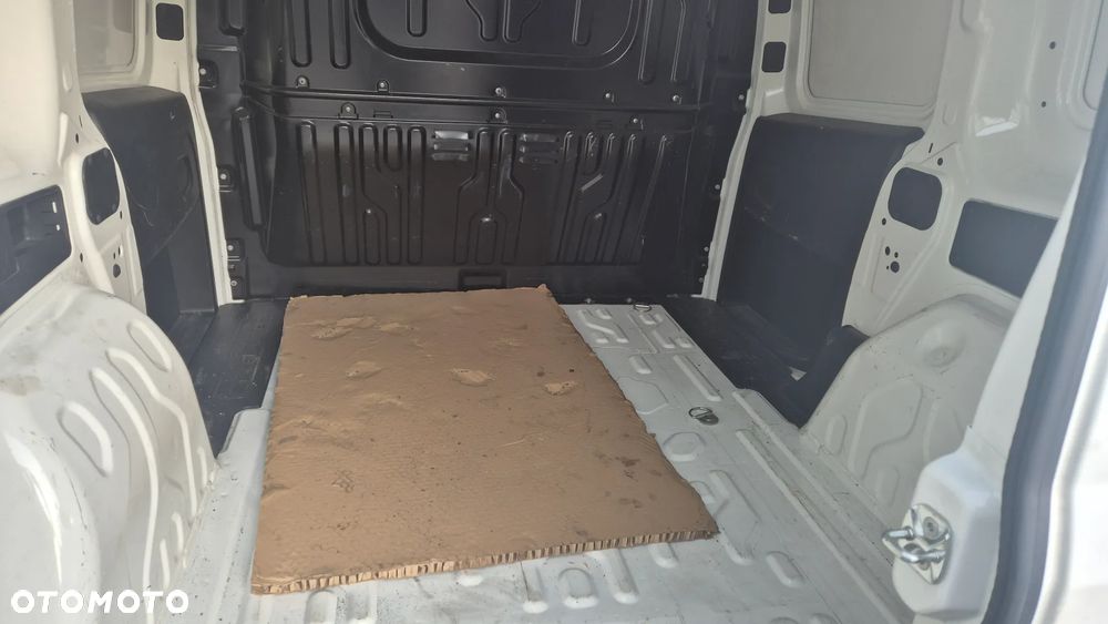 Fiat DOBLO - 7