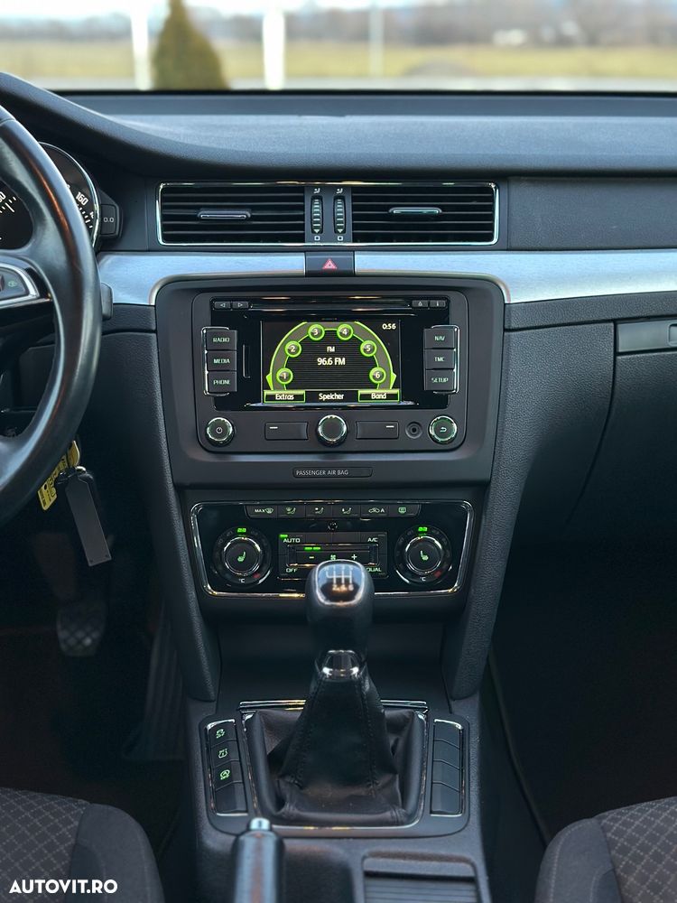 Skoda Superb 2.0 TDI Green tec Active - 7