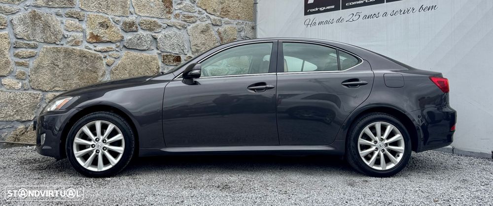 Lexus IS 220 d Executive 6G - 19