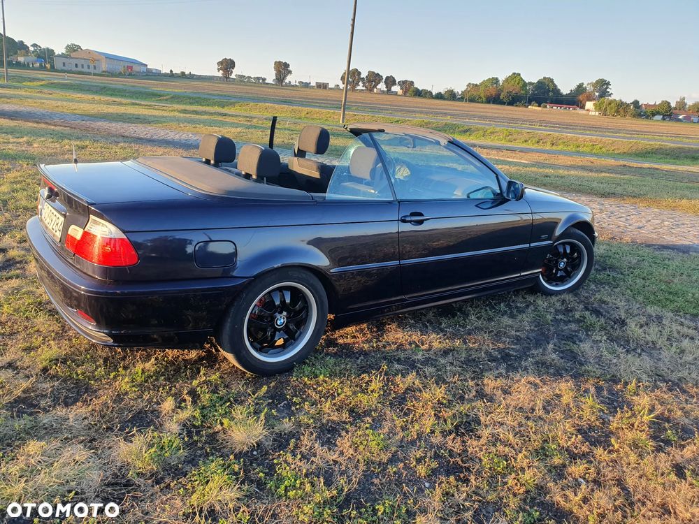 BMW Seria 3 318 CI - 13