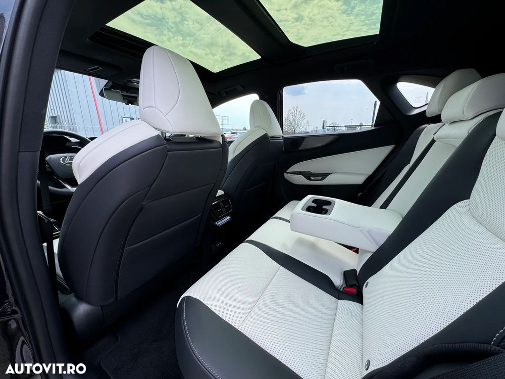 Lexus Seria NX 350h AWD CVT HEV F Sport - 27