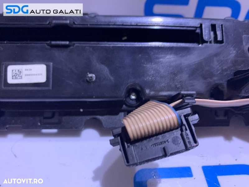 Consola Butoane Comanda Navigatie Radio CD Player Navigatie CIC BMW Seria 5 F10 F11 2009 - 2017 - 7