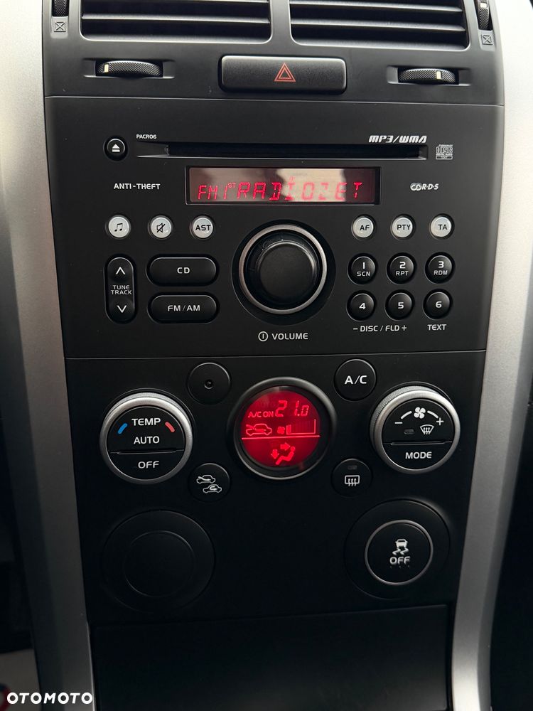 Suzuki Grand Vitara 1.6 City - 32